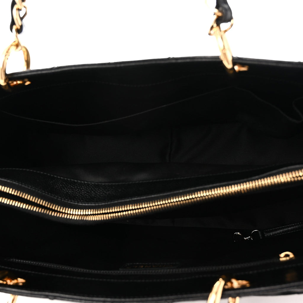 Caviar Quilted XL Grand Shopping Tote GST Black
