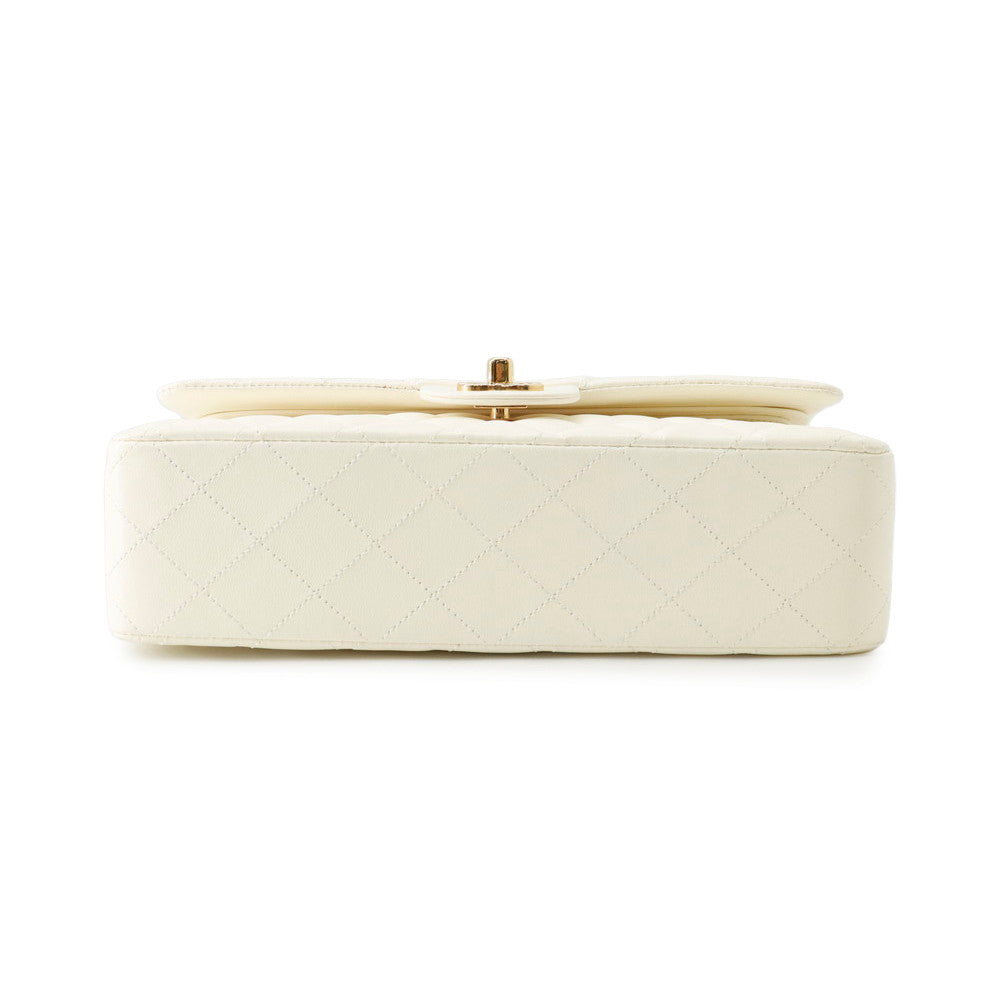 CHANEL Matelasse Double Flap Chain Shoulder Bag WhiteA01112 Lambskin Size 25