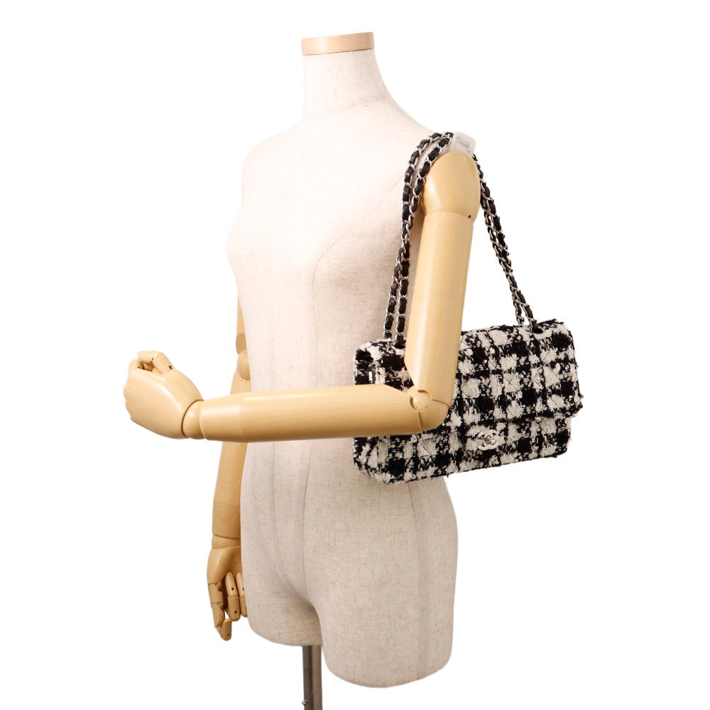 CHANEL Matelasse Double Flap Chain Shoulder Bag Black/WhiteA01112 Tweed Size 25