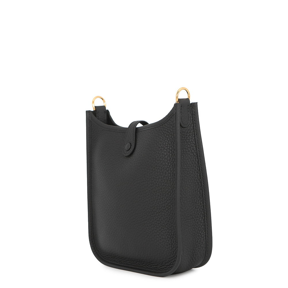 HERMES Evelyne3 Long Black Taurillon Clemence Size TPM