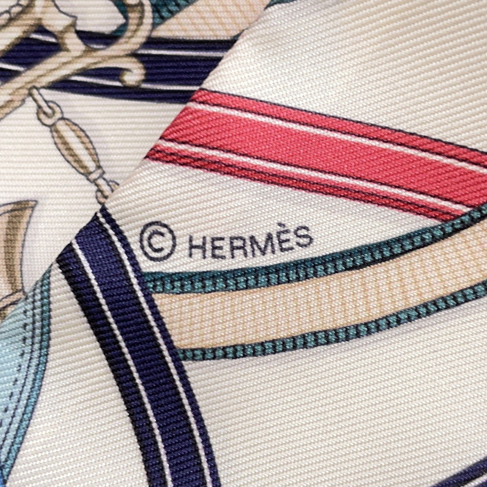 HERMES Twilly Legendary Harness White/Blue, Jean/Bois de Rose Silk100%