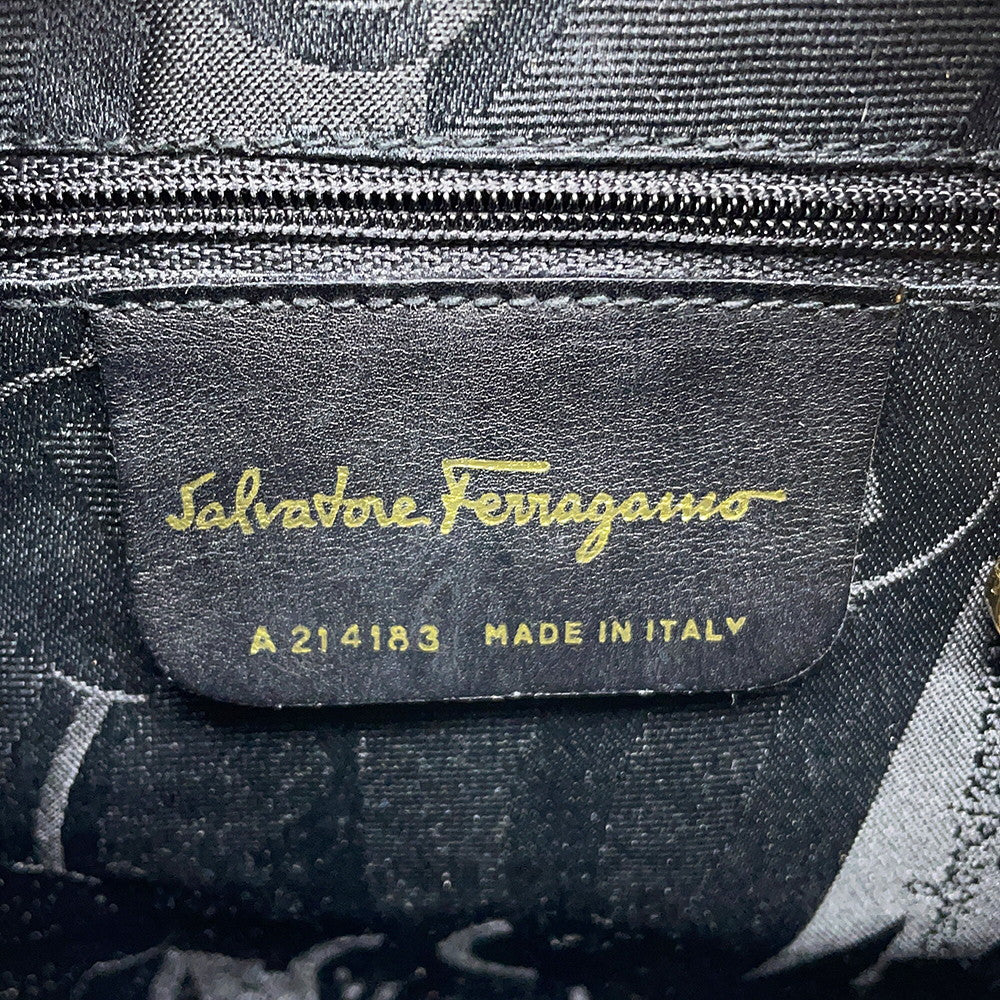 Ferragamo Vala Shoulder Bag BlackA214183 Leather