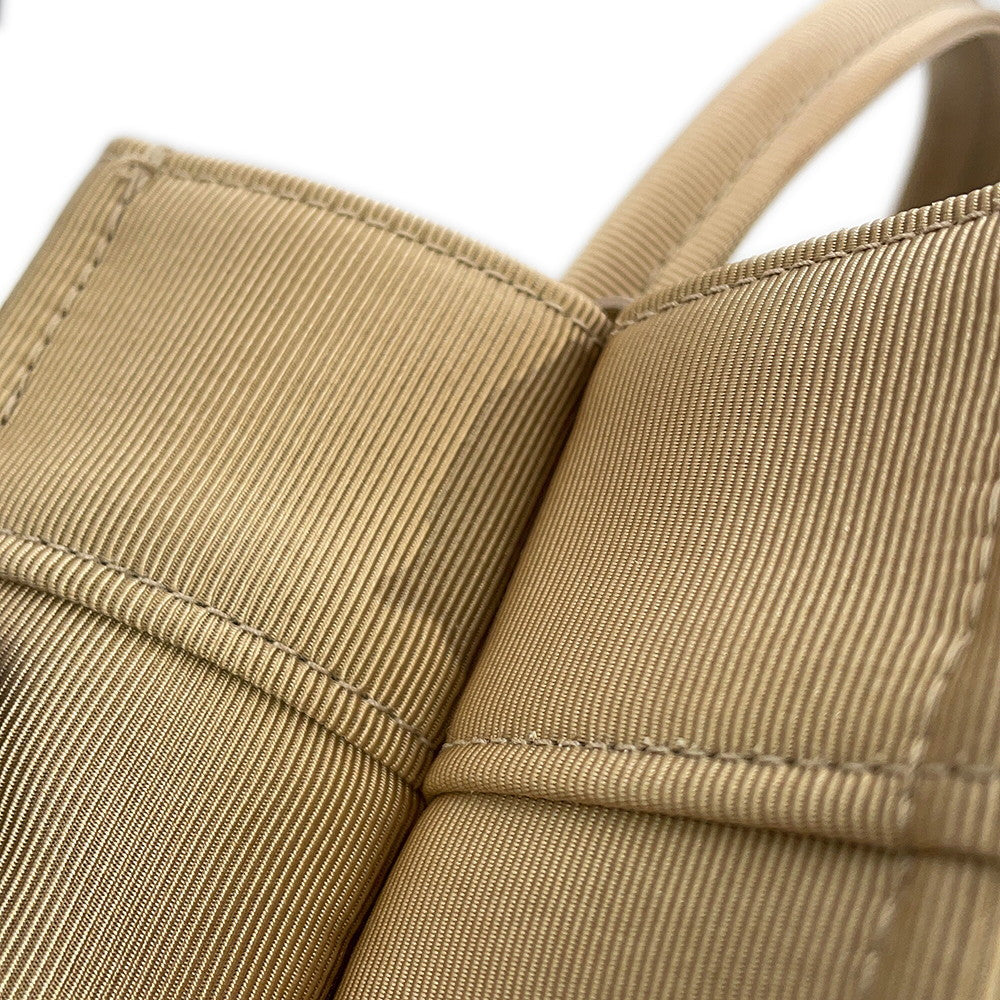 Ferragamo Beach Handbag Beige214988 765805 Canvas Size Small