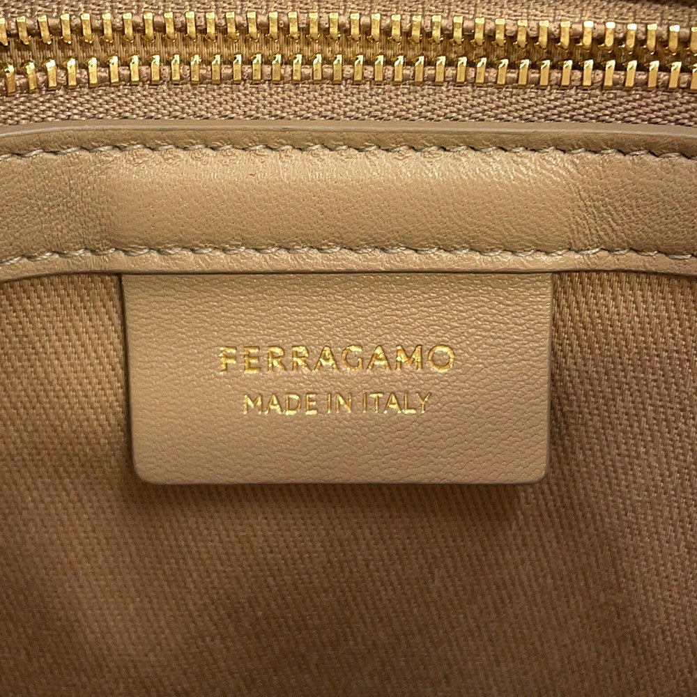 Ferragamo Beach Handbag Beige214988 765805 Canvas Size Small