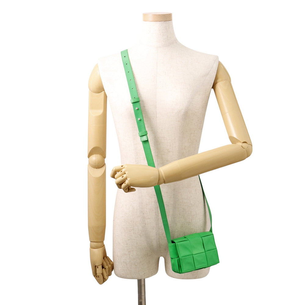 Bottega Veneta Maxi INTRECCIATO Candy Cassette Green Leather