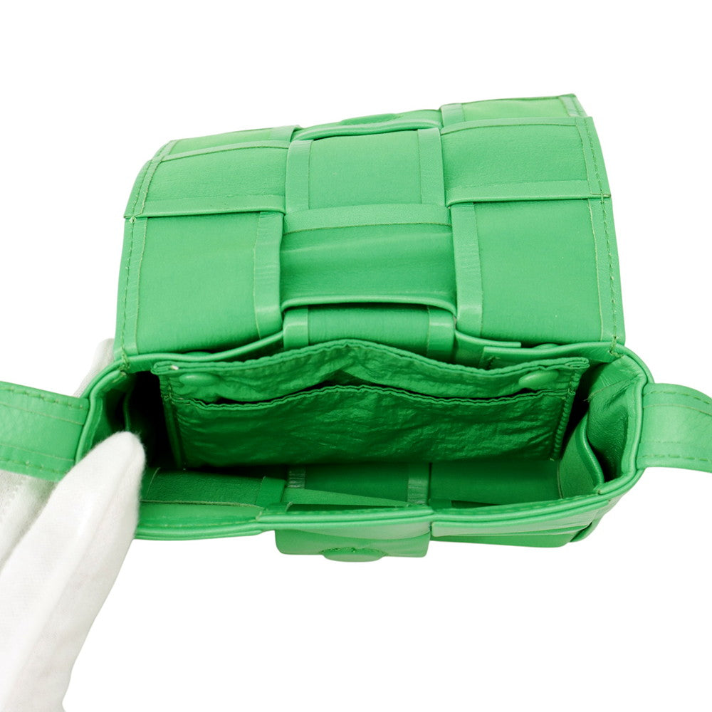 Bottega Veneta Maxi INTRECCIATO Candy Cassette Green Leather