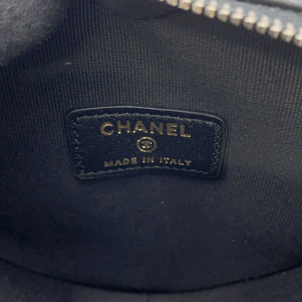 CHANEL Matelasse Heart Chain Shoulder Bag BlackAP2784 Lambskin