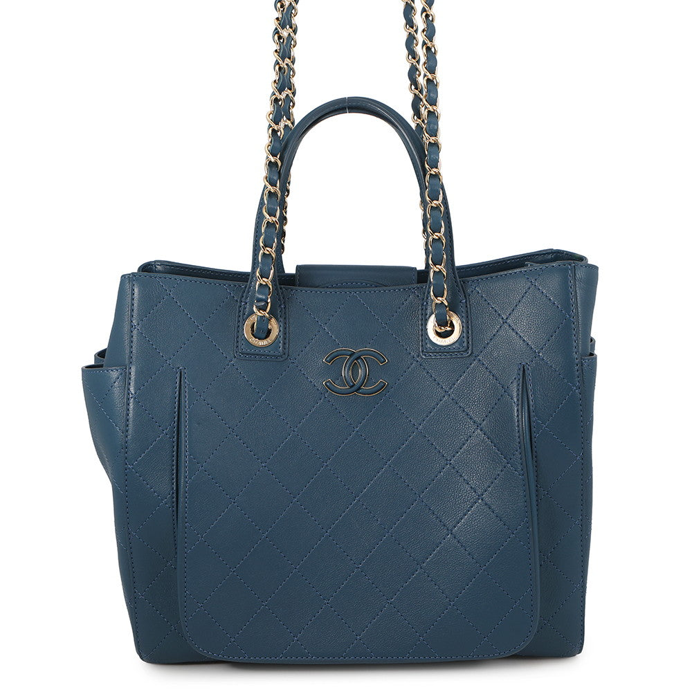 CHANEL Matelasse 2WAY Chain Tote Bag BlueAS0356 Leather