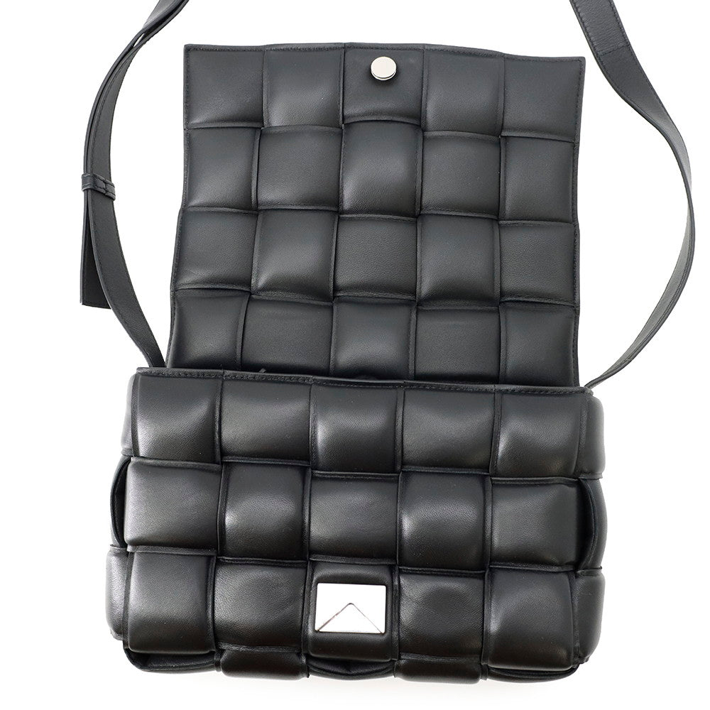 Bottega Veneta Maxi INTRECCIATO Paddet Cassette Shoulder Bag Black591970 Leather