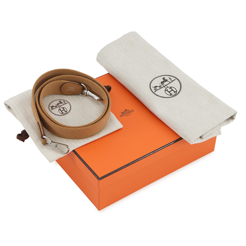 HERMES Evelyne Short Biscuit Taurillon Clemence Size TPM
