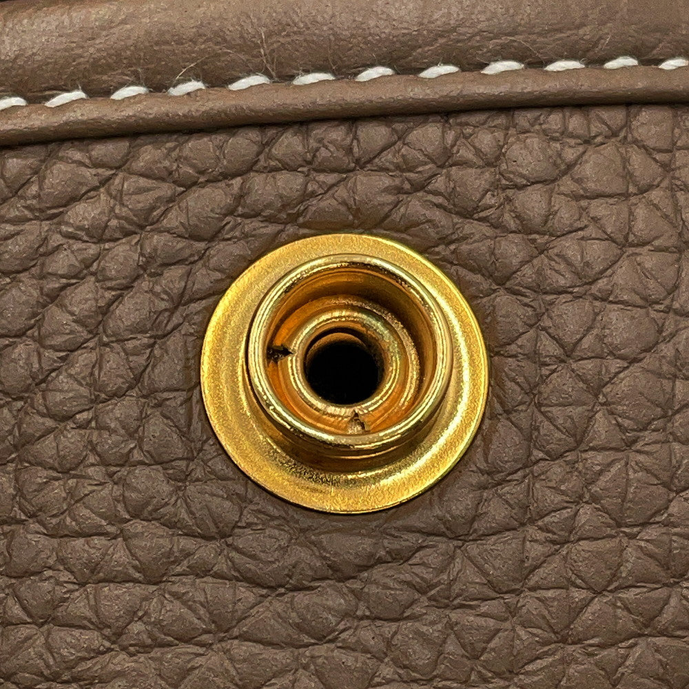 HERMES Evelyne3 Etoupe Taurillon Clemence Size PM