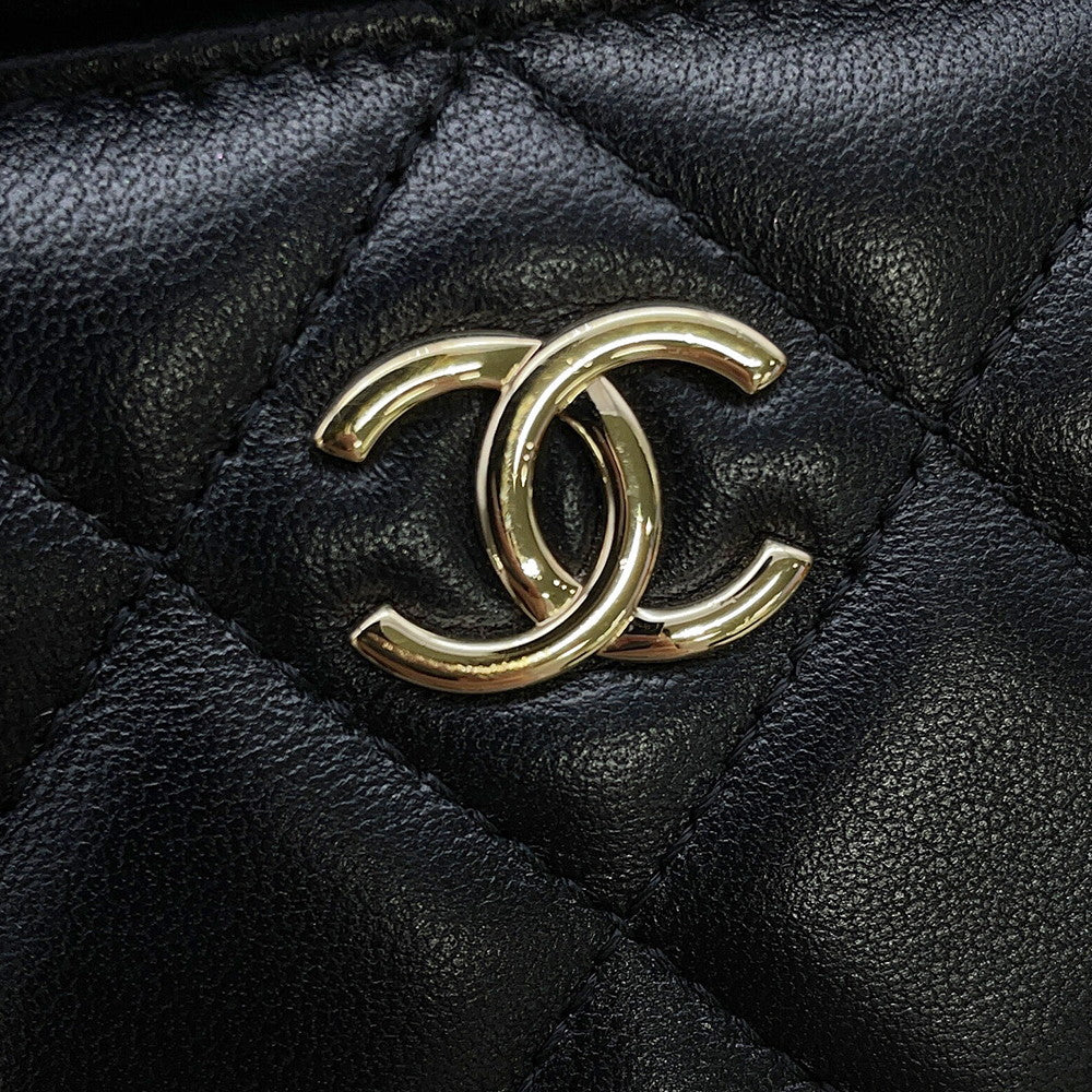 CHANEL Matelasse Vanity Chain Shoulder Bag BlackAP2199 Lambskin
