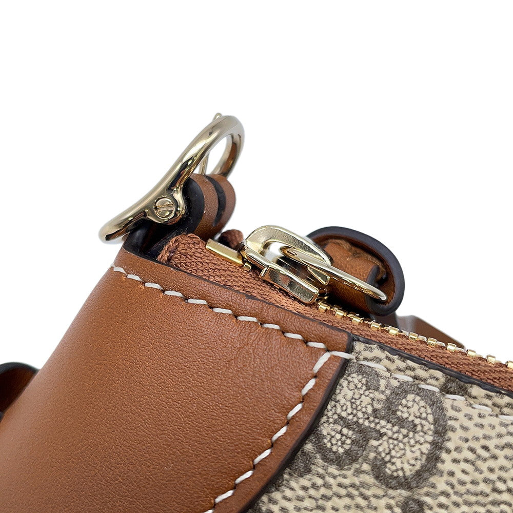 GUCCI GG Emblem Shoulder Bag Beige/Brown815218 GG Supreme Leather Size Small