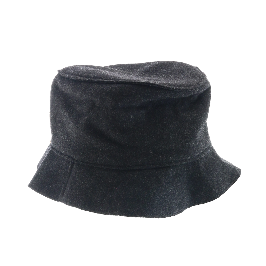 Dolce & Gabbana Virgin Wool Blend Bucket Hat – Classic Winter Headwear-