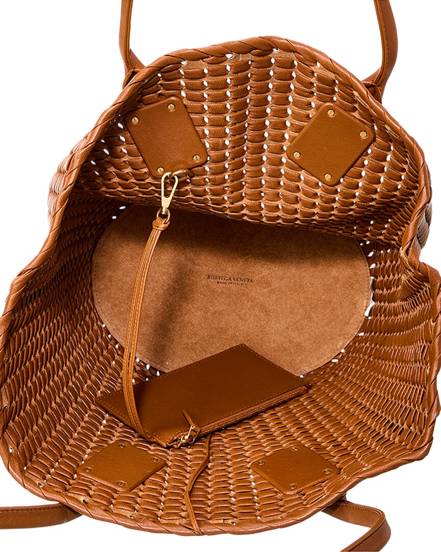 Bottega Veneta Basket Intrecciato Leather Tote (Authentic  )