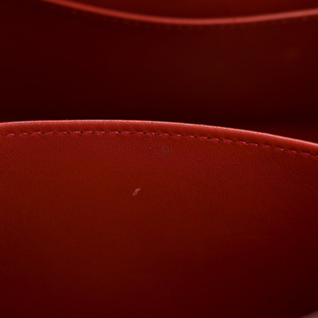 Epsom Swift Harnais Rouge Casaque