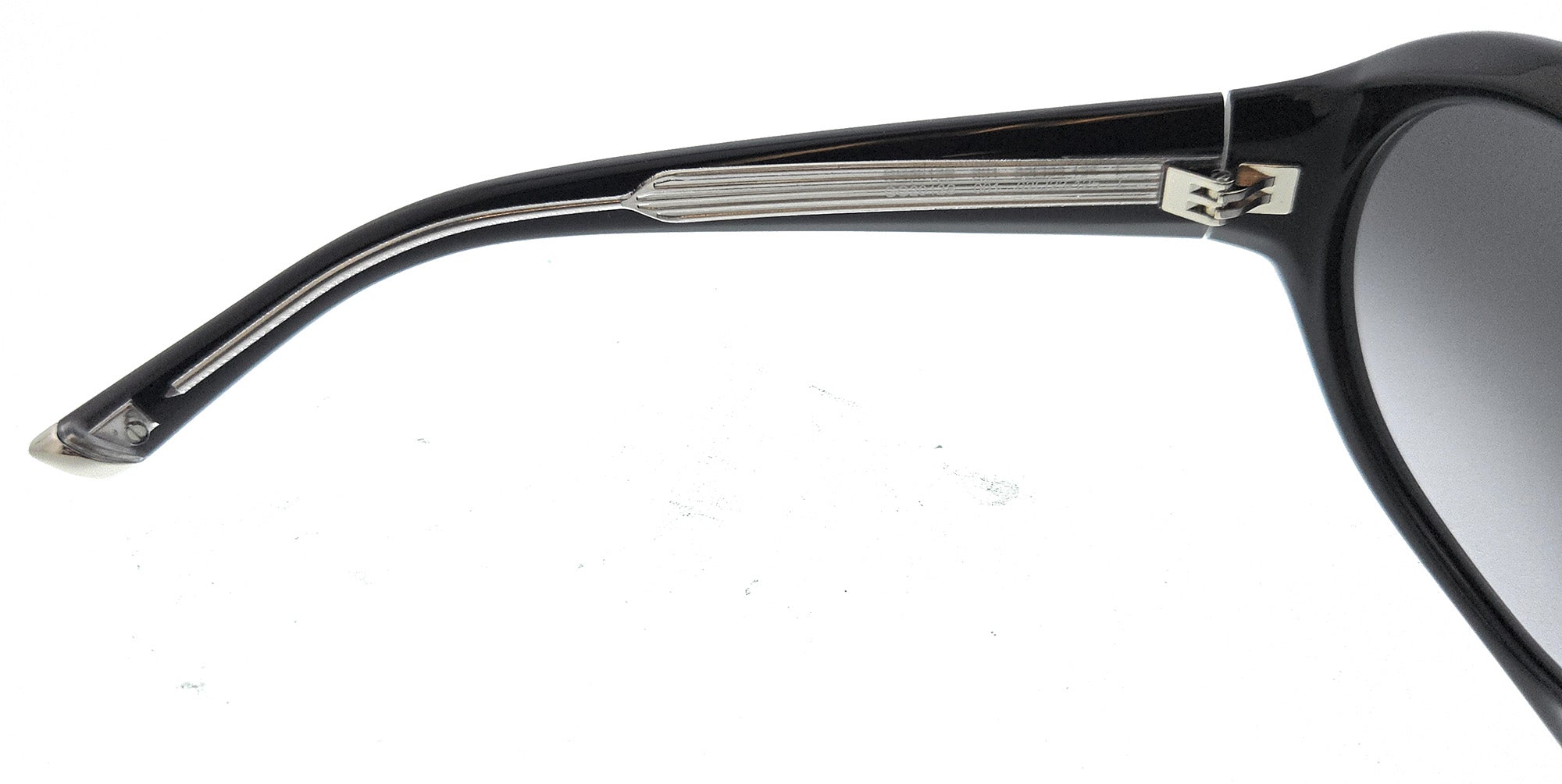 Gucci GG2012S-001 Black round Ladies Sunglasses