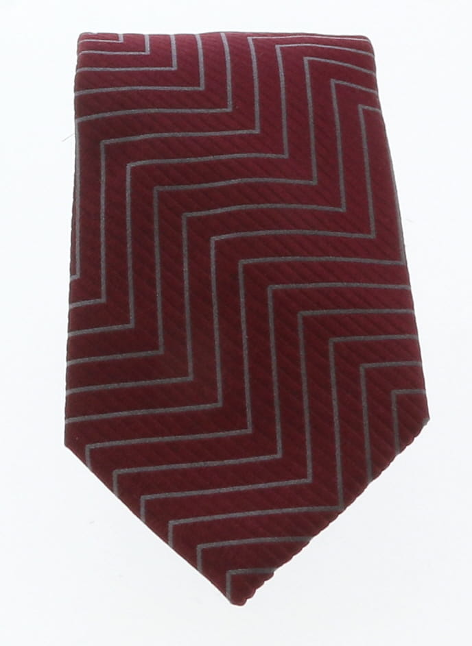 Emporio Armani Red Zigzag 100% Silk Mens Tie