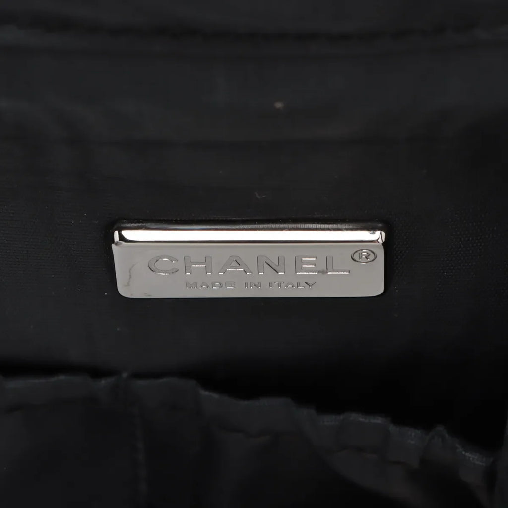 Chanel Paris New York Line Tweed Vanity Chain Handbag Gray X Black