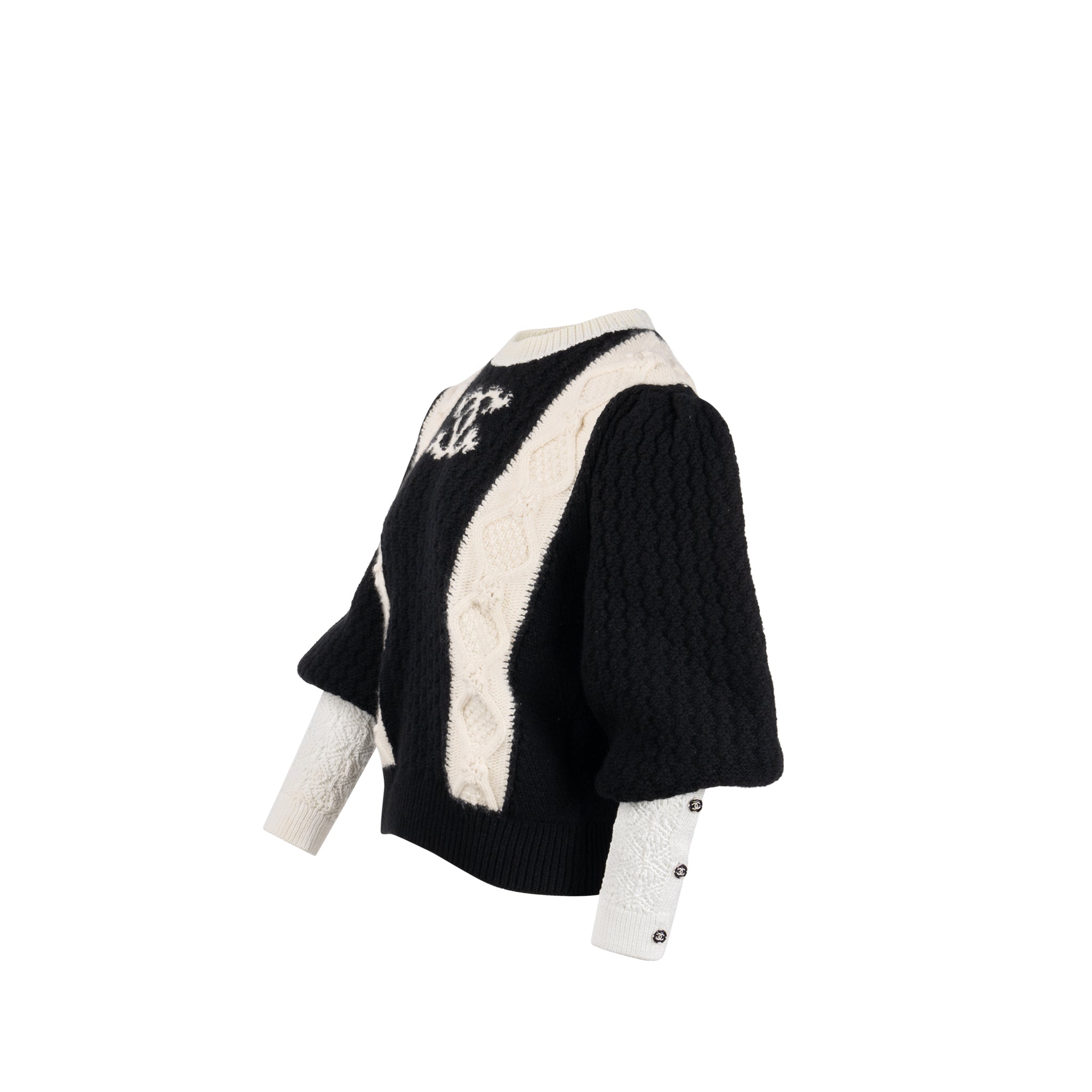 Chanel Size 38 CC Logo Sweater Wool/Cashmere/Cotton White/Black