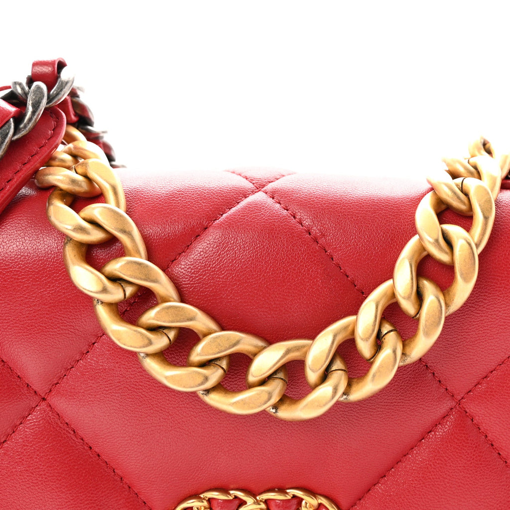 Lambskin Quilted Medium Chanel 19 Flap Red