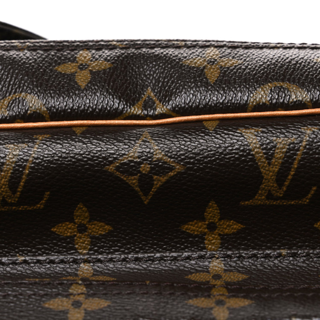 Monogram Nil 28