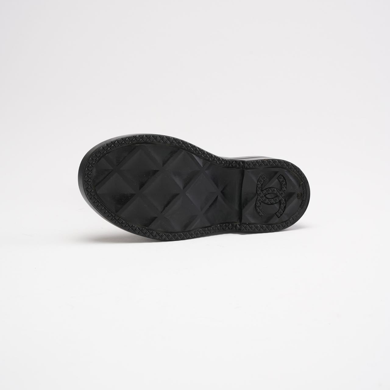 Chanel Classic Rain Boots in Black / White With CC Logo 39