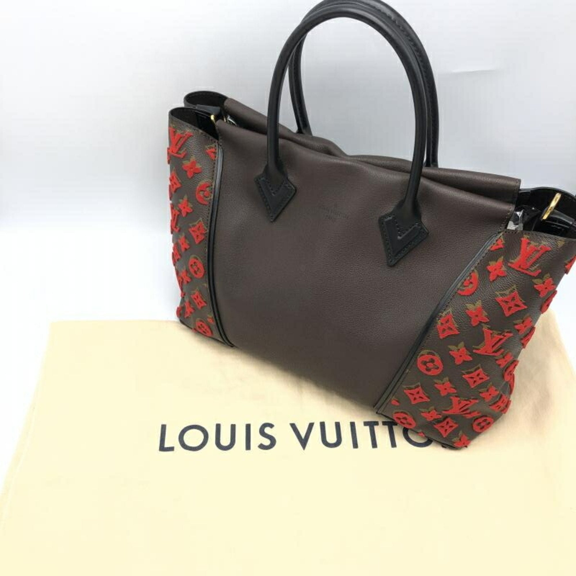 Louis Vuitton Tote W