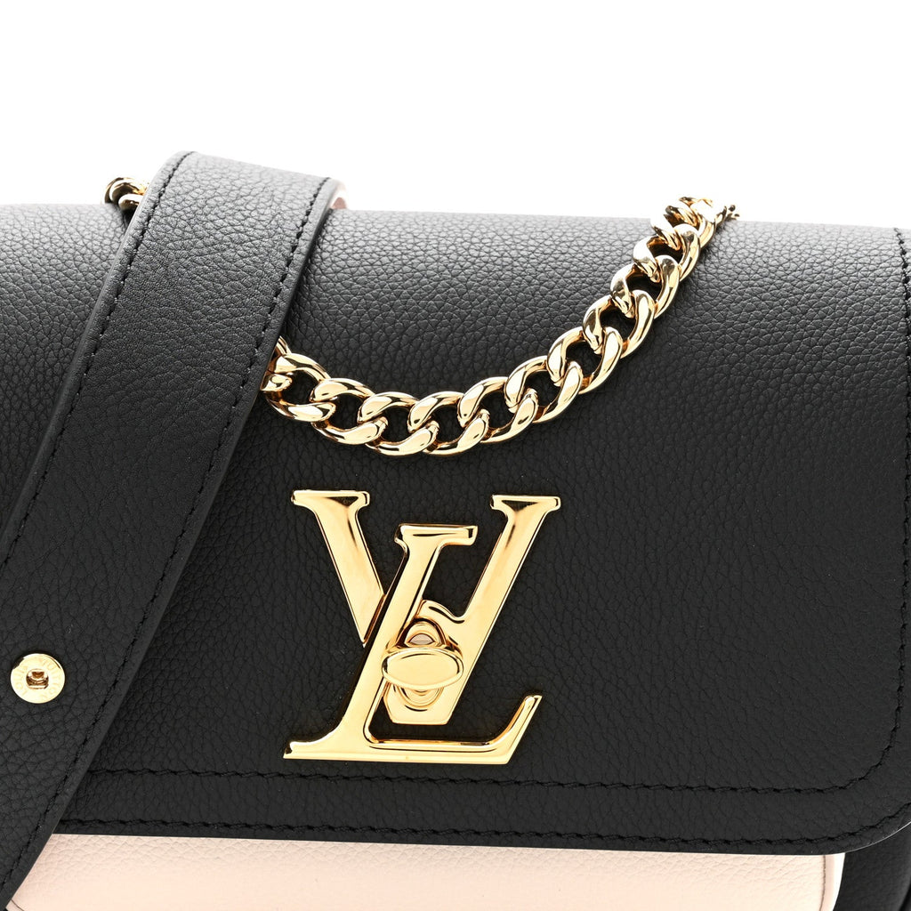 Grained Calfskin Lockme Tender Black