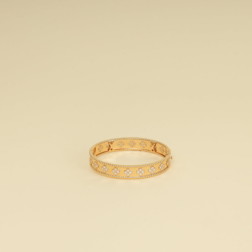 Van Cleef & Arpels 18K Rose Gold Diamonds Perlée Clovers Small Model Bracelet