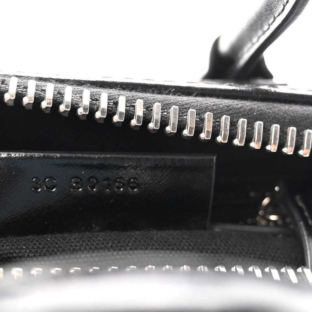 Shiny Lord Calfskin Mini Antigona Black