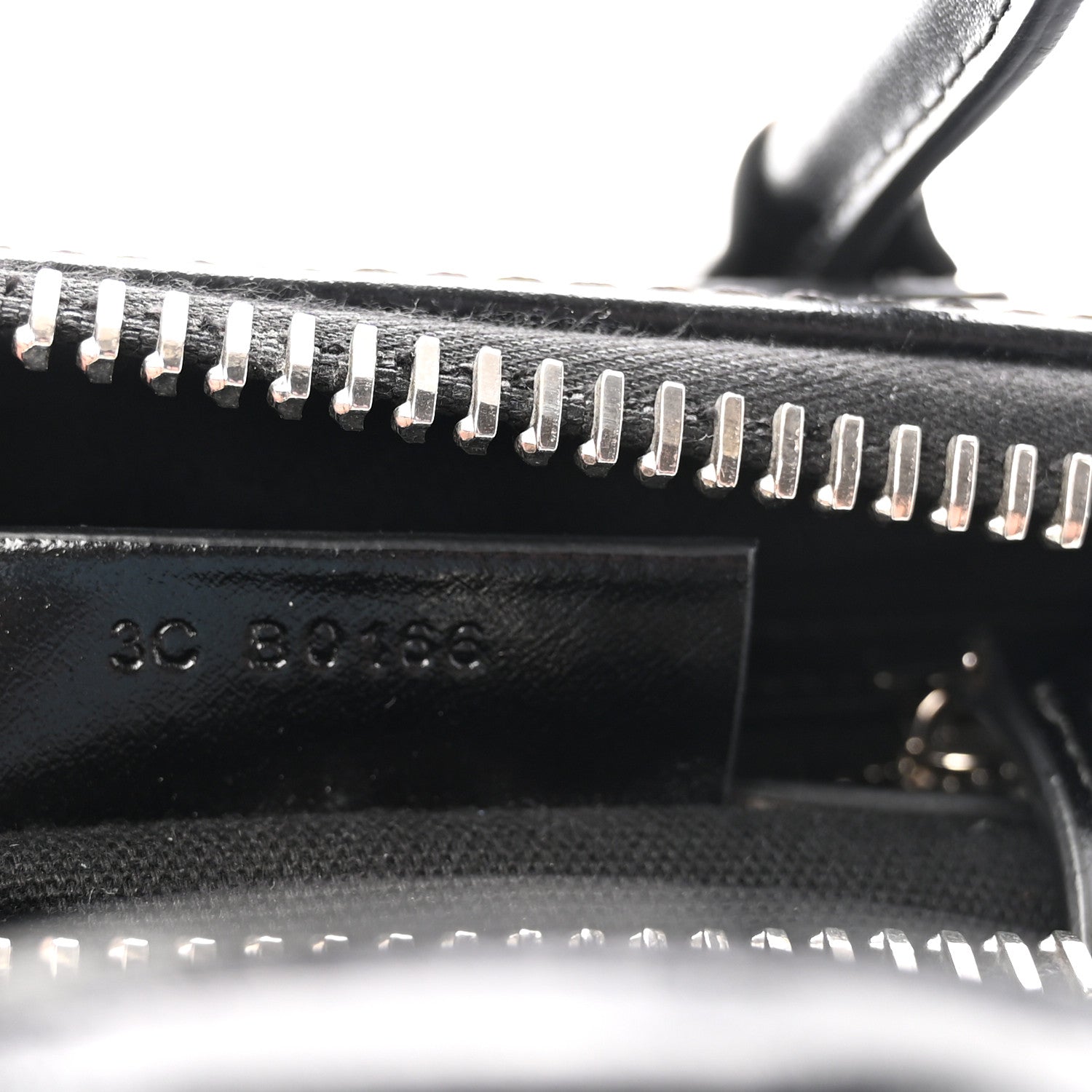 Shiny Lord Calfskin Mini Antigona Black