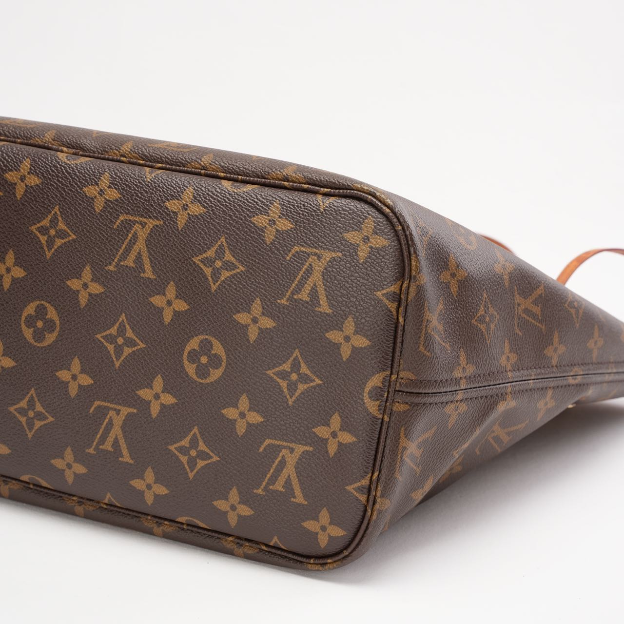 Louis Vuitton Monogram Neverfull MM Tote Bag 2013