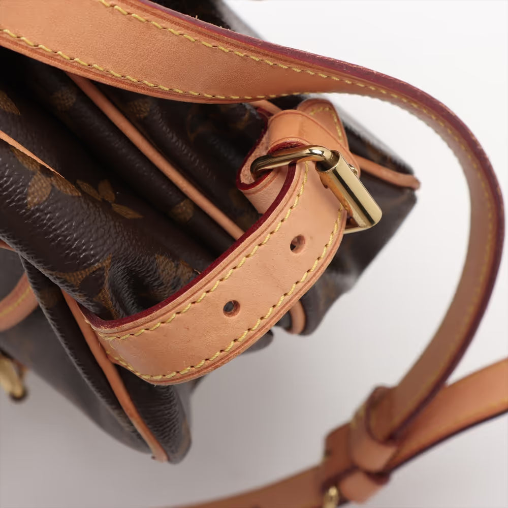 Louis Vuitton Monogram Saumur 30
