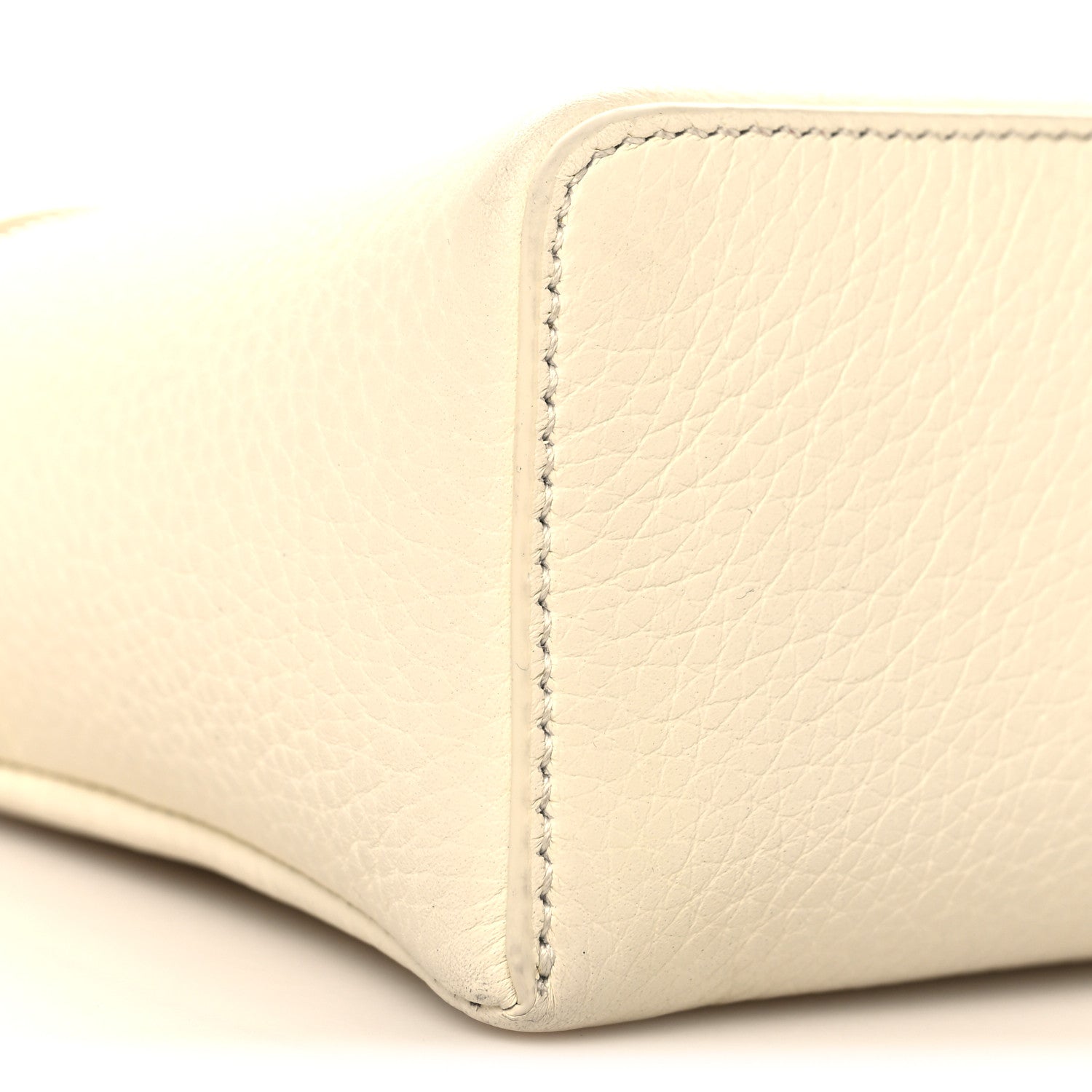 Tender Calfskin L19 Extra Pocket Pouch Whisper White