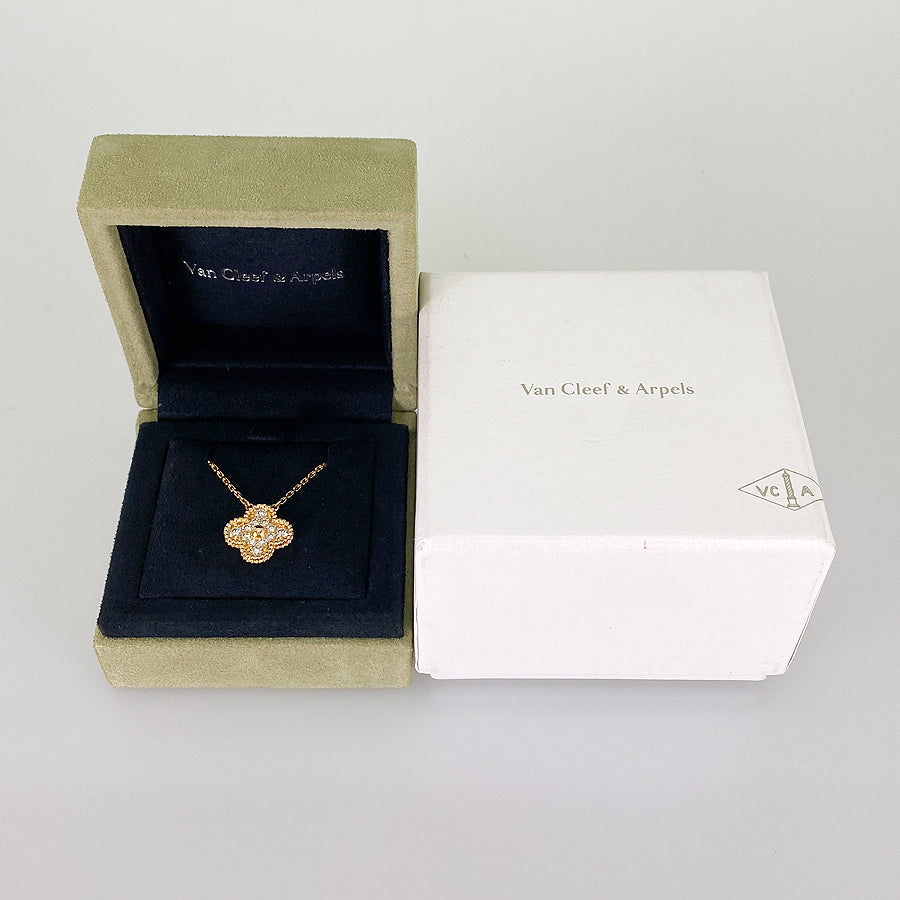 Van Cleef & Arpels Vintage Alhambra VCARP2R300 Necklace