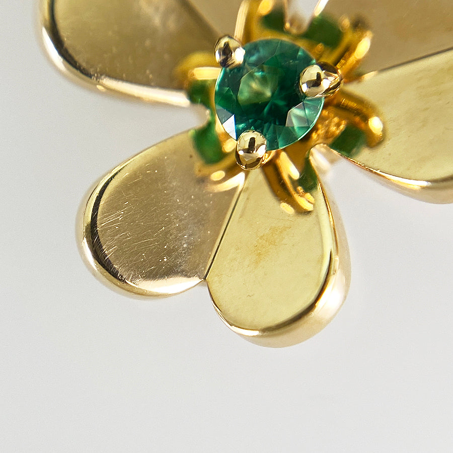 Van Cleef & Arpels Frivole Mini model VCARP7SC00 Bracelet