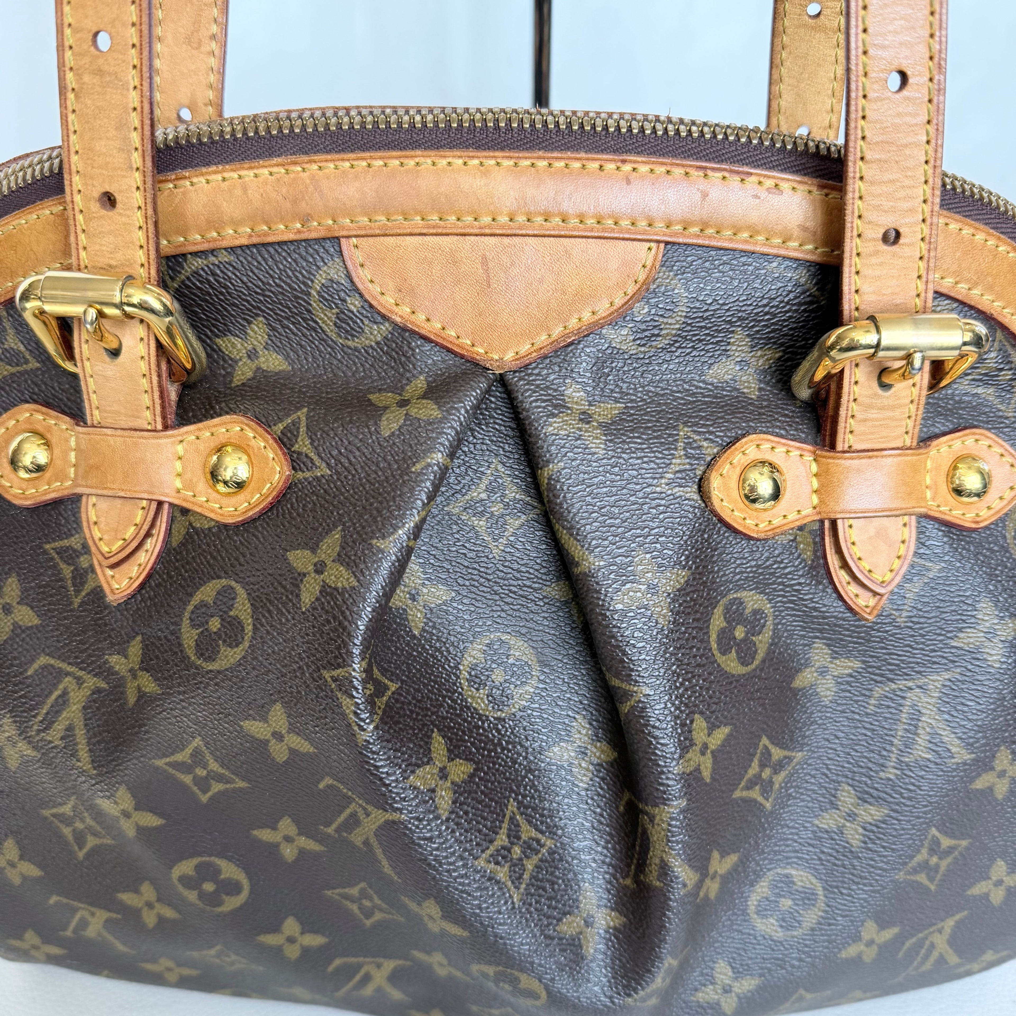 LOUIS VUITTON Tivoli GM Shoulder Bag