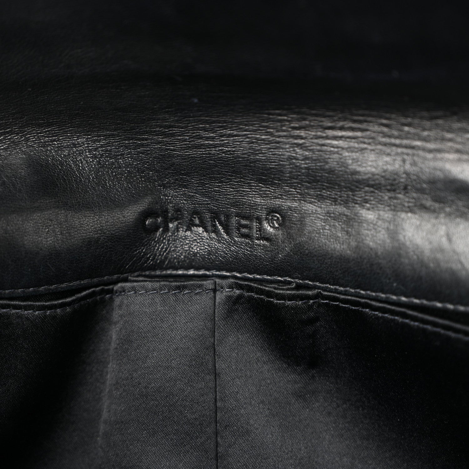 Nylon Travel East West Flap Black