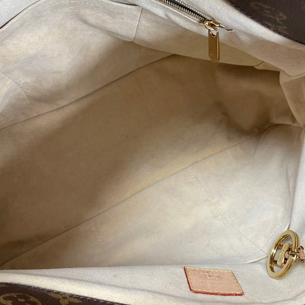 Louis Vuitton Artsy MM Hobo Monogram Bag 2017