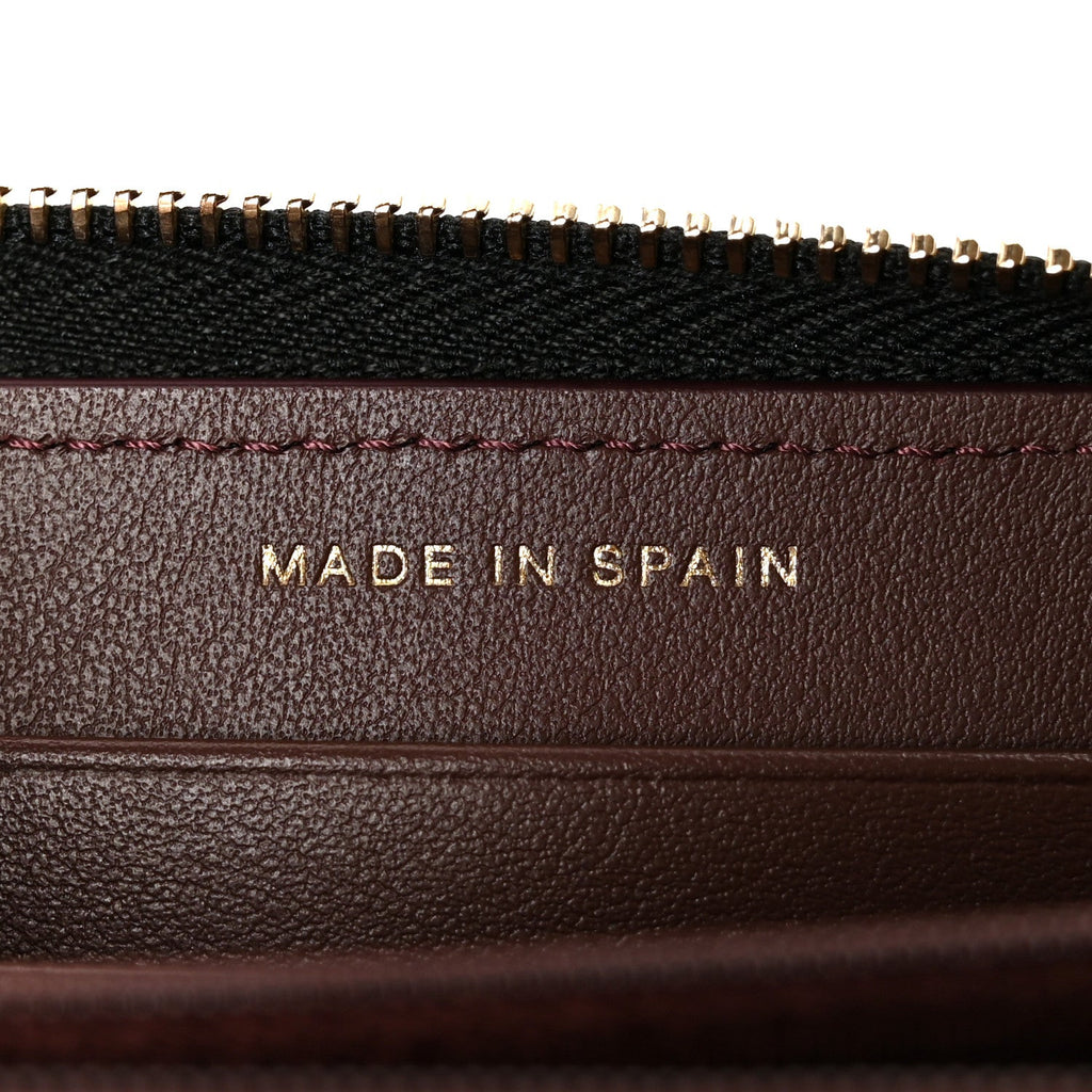 Caviar Quilted Medium Zip Around Wallet Black