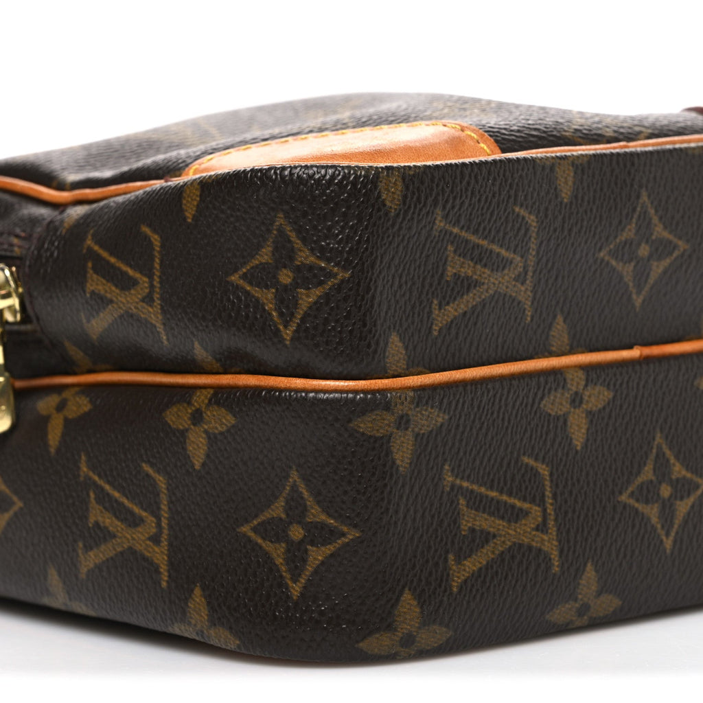 Monogram Amazone