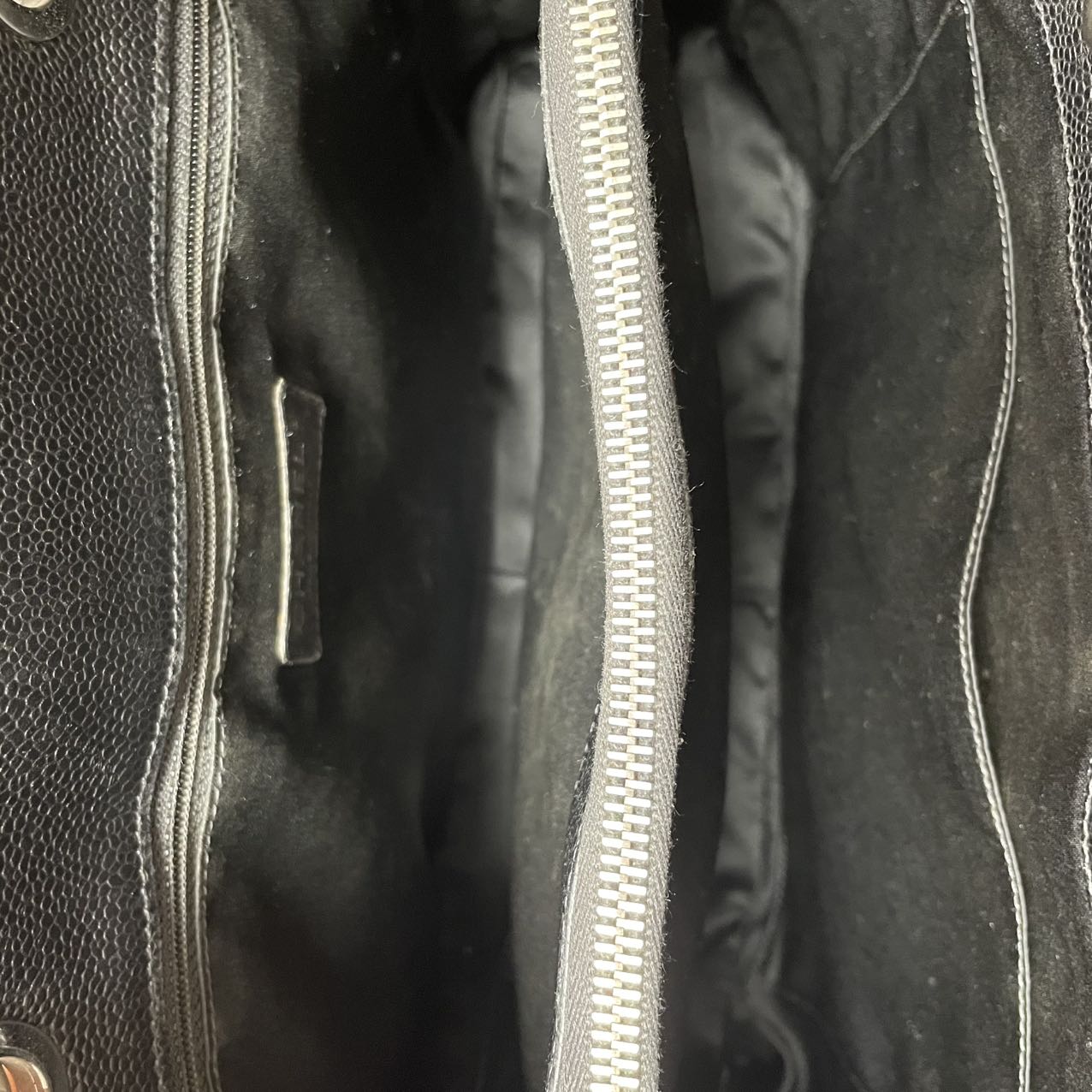 Chanel Grand Shopping Tote (GST) Caviar Black 2010