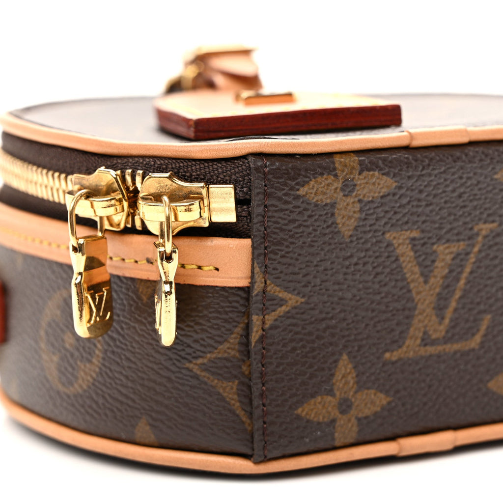 Monogram Mini Boite Chapeau