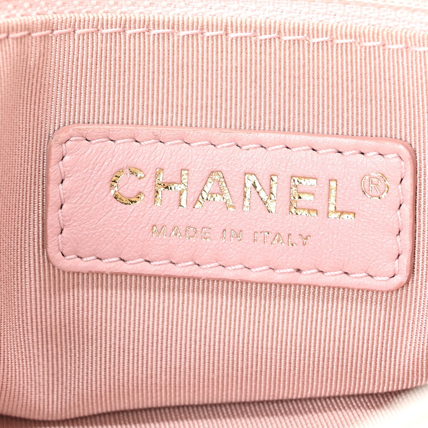 Grained Calfskin Stitched Medium Chevron Chic Top Handle Flap White