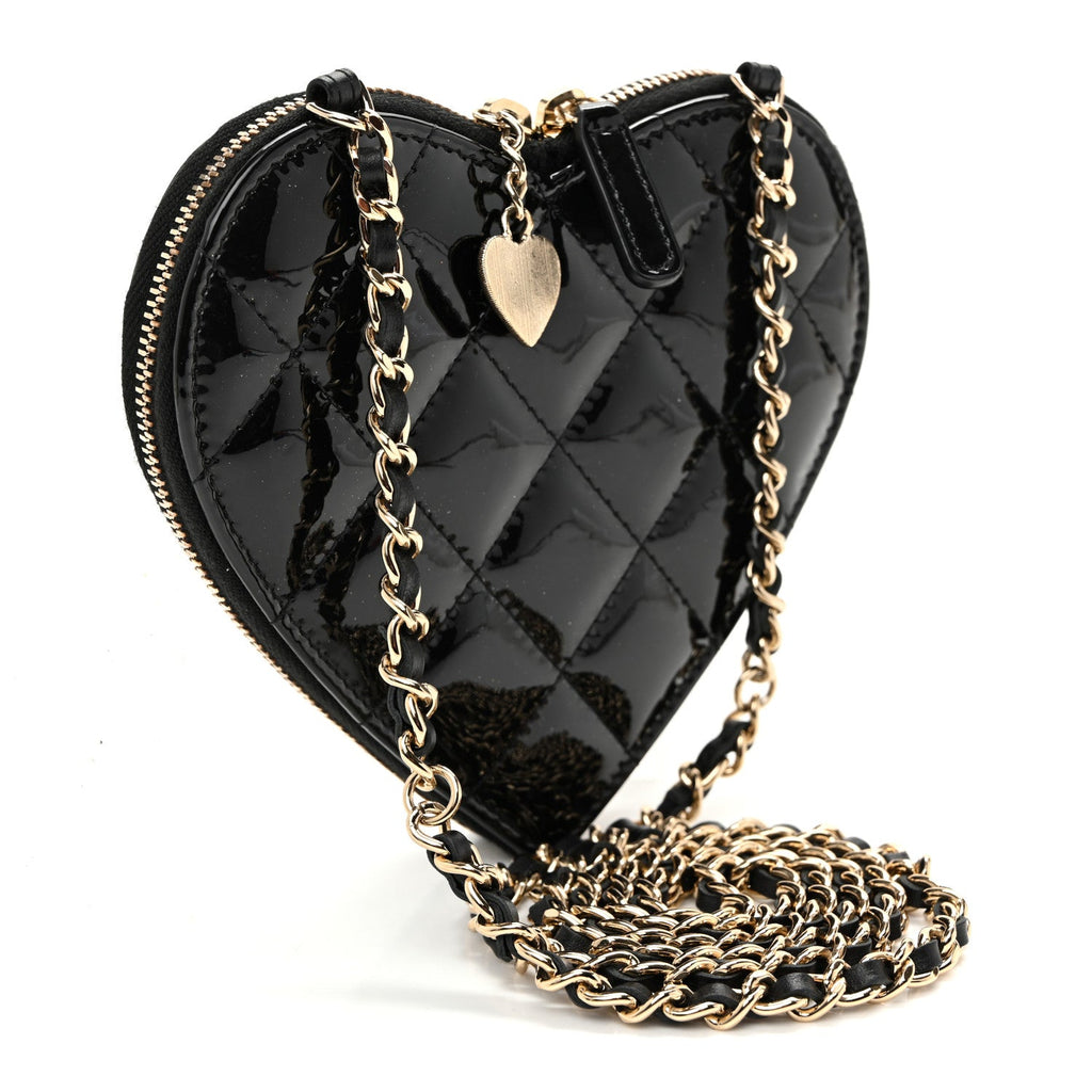 Patent Calfskin Resin Quilted CC Heart Clutch With Chain Black