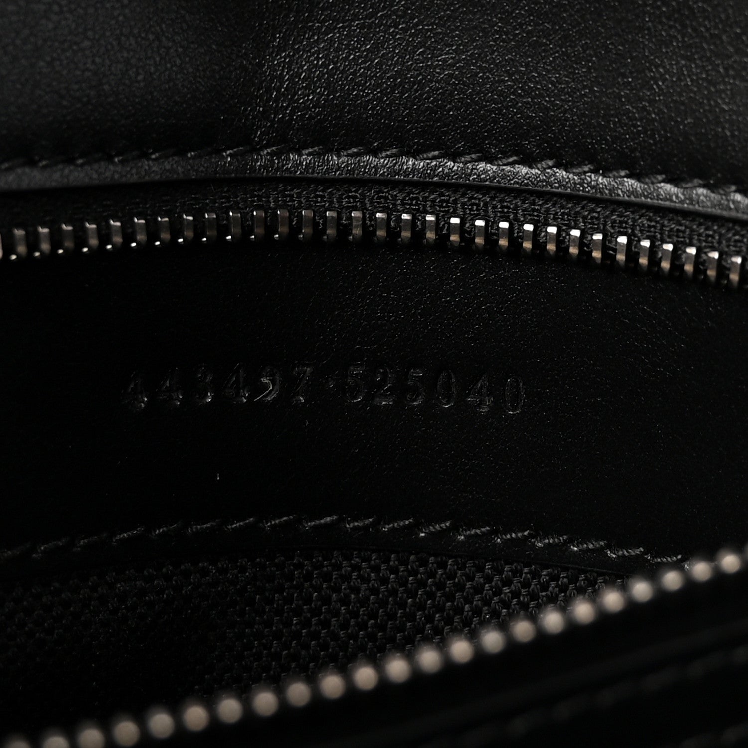 Calfskin Matelasse Monochrome Small GG Marmont Shoulder Bag Black