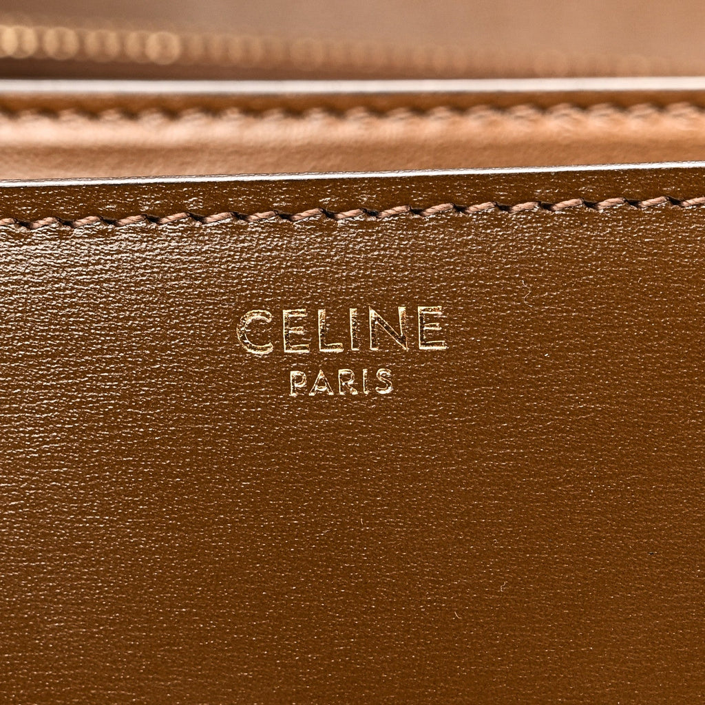 Box Calfskin Medium Classic Box Flap Bag Camel