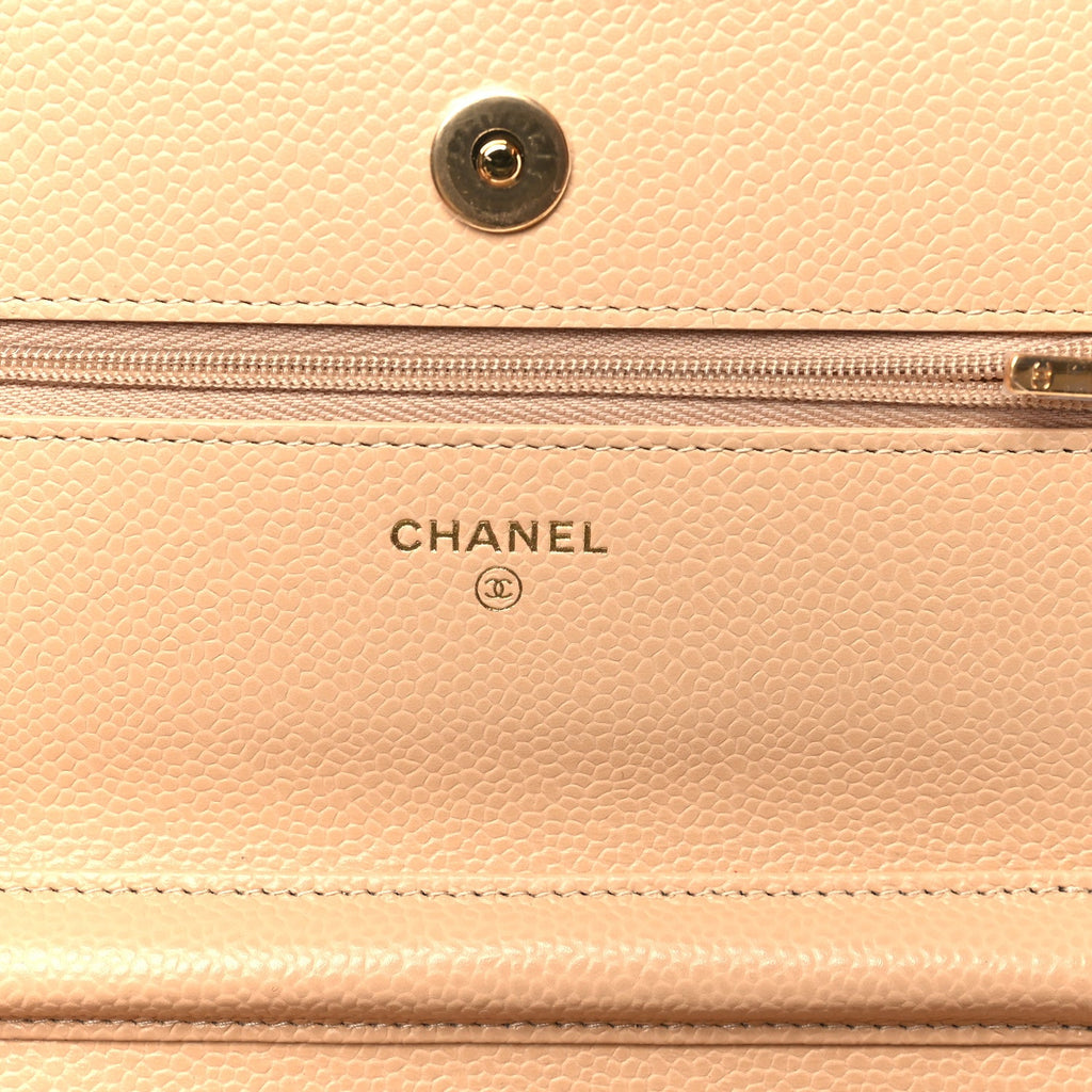 Caviar Quilted Wallet on Chain WOC Beige