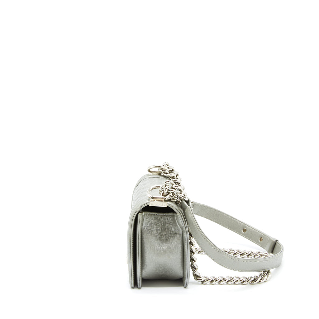 Chanel Small Boy bag Caviar Light Grey